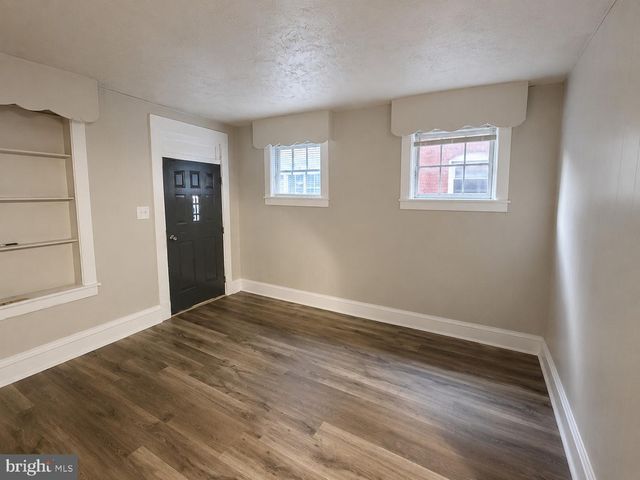 2320 GREEN ST, Harrisburg, PA 17110