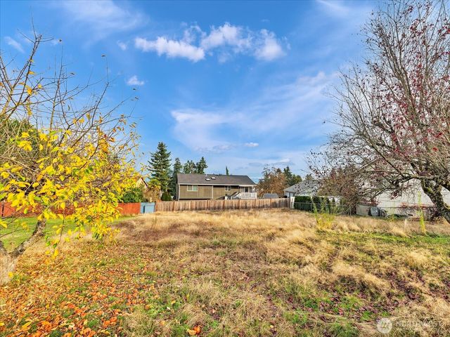 7723 Cascade Drive, Everett, WA 98203