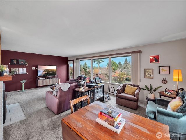 7723 Cascade Drive, Everett, WA 98203