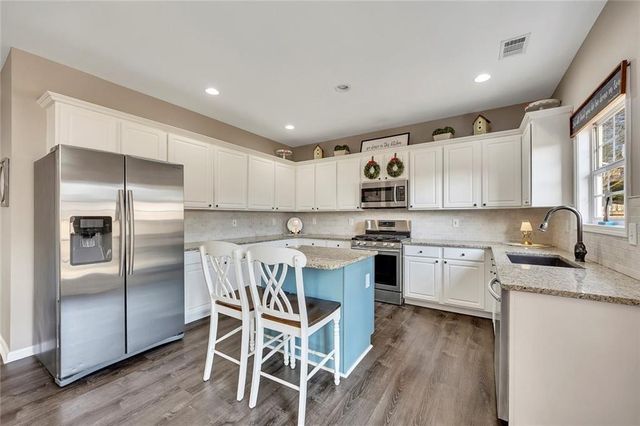 605 Garnet Court, Canton, GA 30114