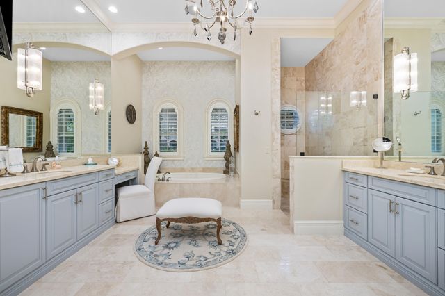 10135 SE Sandpine Lane, Hobe Sound, FL 33455