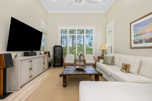 10135 SE Sandpine Lane, Hobe Sound, FL 33455