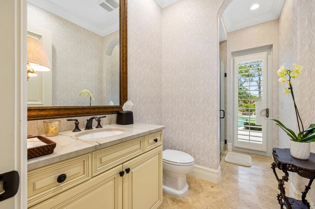 10135 SE Sandpine Lane, Hobe Sound, FL 33455