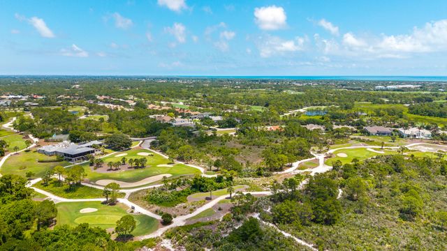 10135 SE Sandpine Lane, Hobe Sound, FL 33455