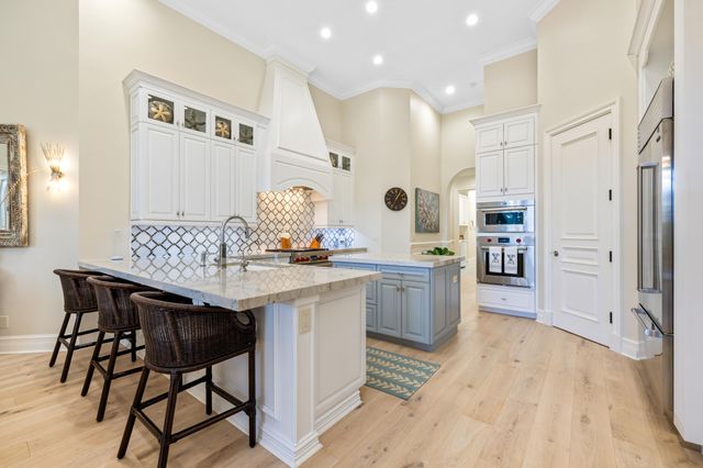 10135 SE Sandpine Lane, Hobe Sound, FL 33455