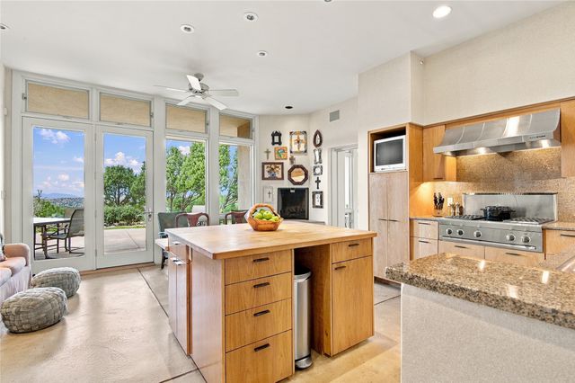 26 Aloe Circle, Santa Fe, NM 87506