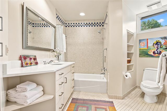26 Aloe Circle, Santa Fe, NM 87506