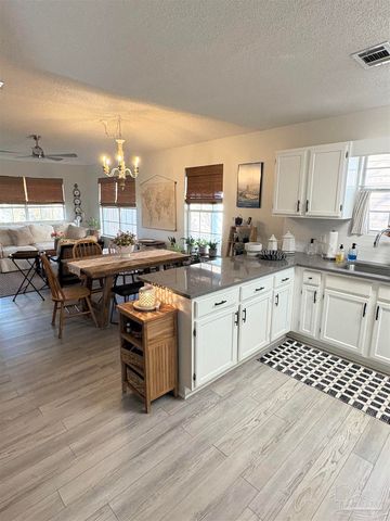 2324 Shoal Creek Dr, Pensacola, FL 32514