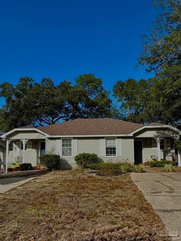 2324 Shoal Creek Dr, Pensacola, FL 32514
