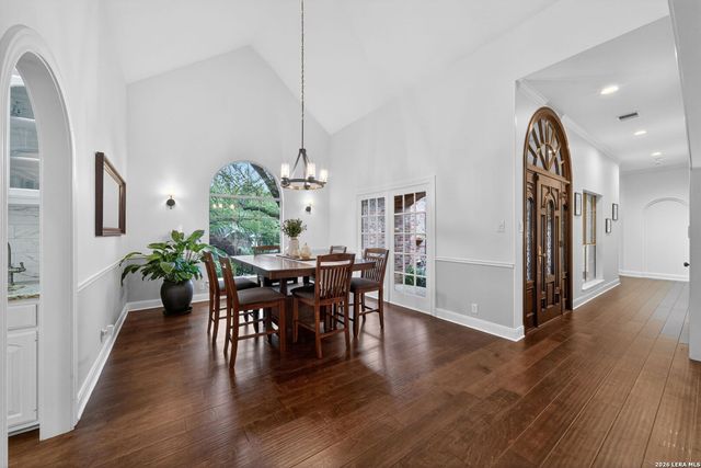 26 Inwood Manor, San Antonio, TX 78248