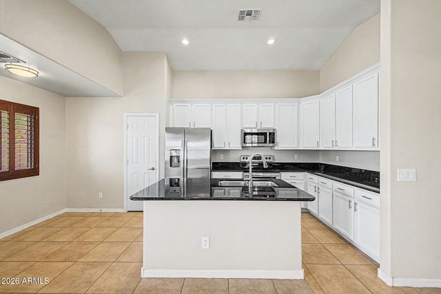 11143 W MARIPOSA Drive, Phoenix, AZ 85037