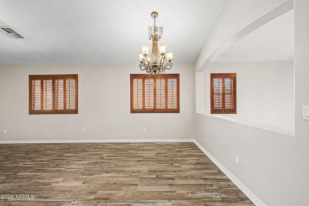 11143 W MARIPOSA Drive, Phoenix, AZ 85037 — photo 4