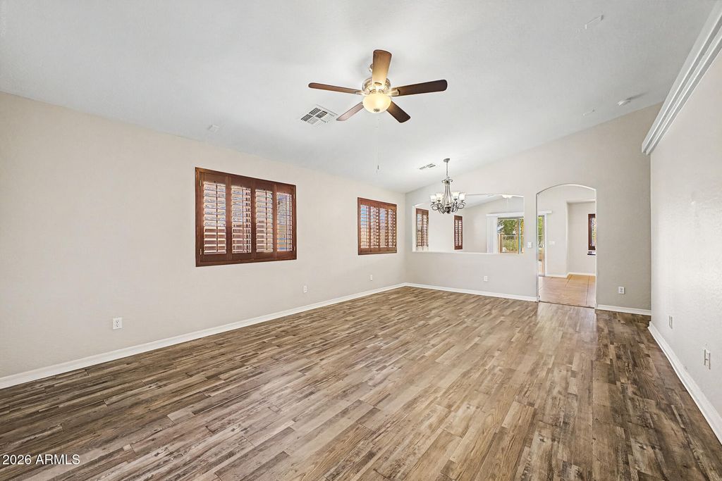 11143 W MARIPOSA Drive, Phoenix, AZ 85037 — photo 5