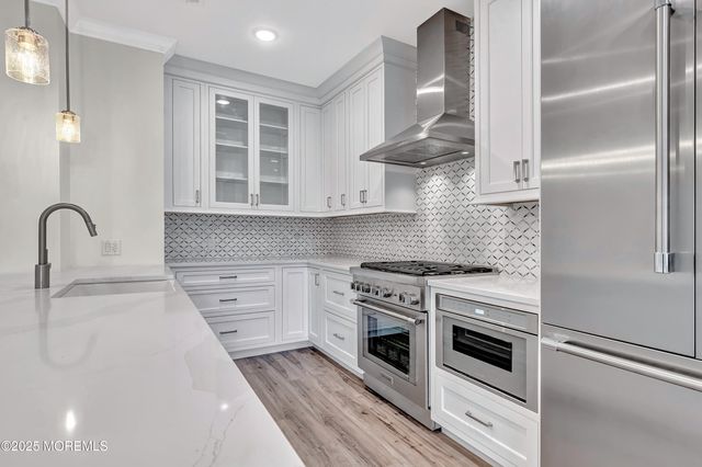 34 Broad Street 206, Manasquan, NJ 08736