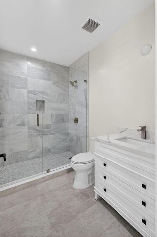 8771 Man O War Road, Palm Beach Gardens, FL 33418
