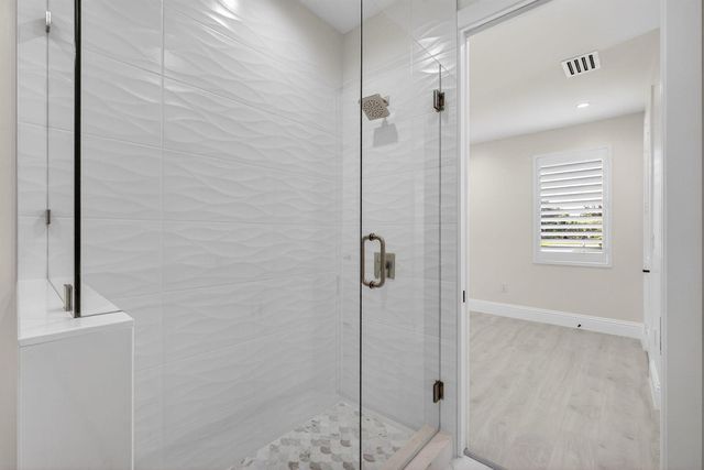 8771 Man O War Road, Palm Beach Gardens, FL 33418