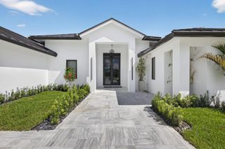 8771 Man O War Road, Palm Beach Gardens, FL 33418