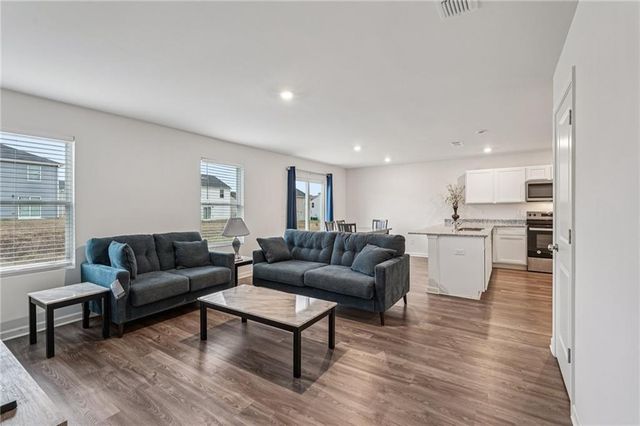 529 Pemberton Street, Kingston, GA 30145