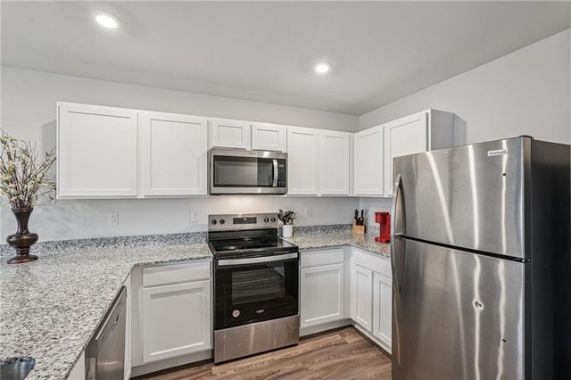 529 Pemberton Street, Kingston, GA 30145