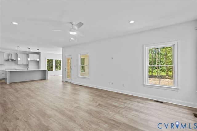 2474 Old Telegraph Ct, New Kent, VA 23140