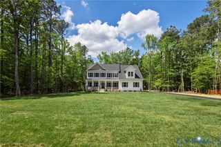 2474 Old Telegraph Ct, New Kent, VA 23140
