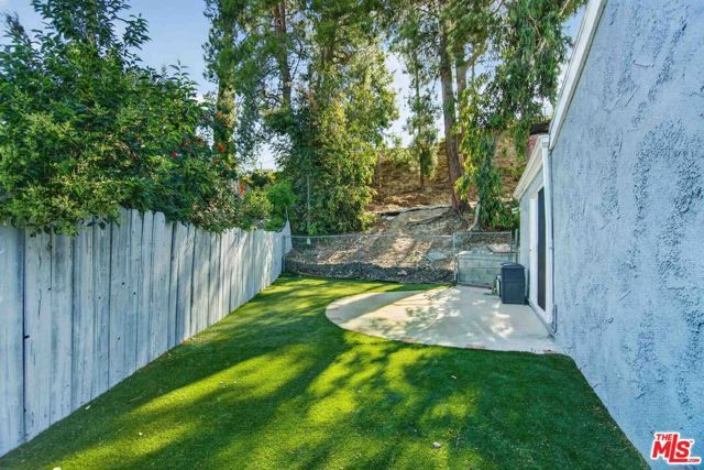 27706 Haxton Drive, Santa Clarita, CA 91351