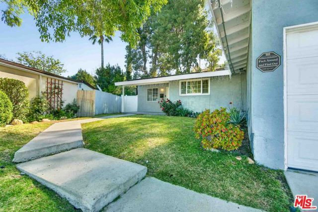 27706 Haxton Drive, Santa Clarita, CA 91351