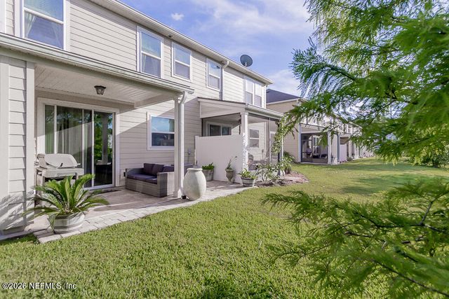 162 NELSON Lane, St. Johns, FL 32259