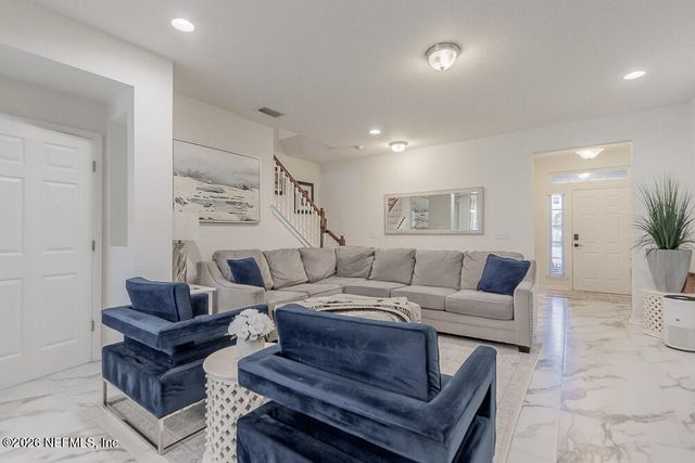 162 NELSON Lane, St. Johns, FL 32259