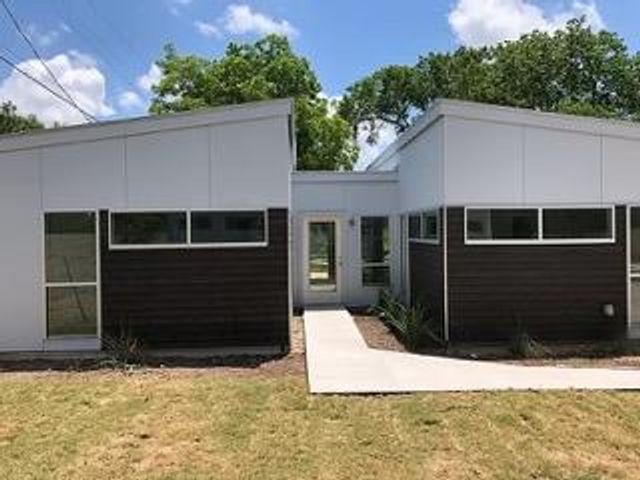1159 Perry RD A, Austin, TX 78721