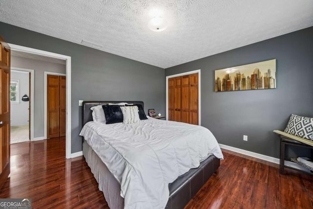 2588 Hickory Cove SW, Lilburn, GA 30047