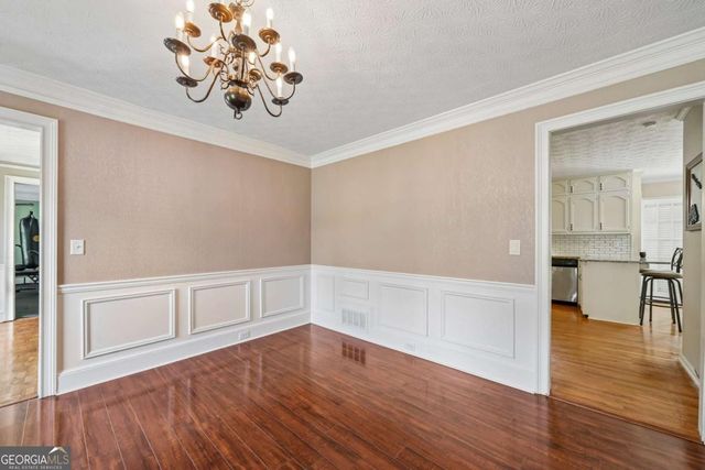 2588 Hickory Cove SW, Lilburn, GA 30047
