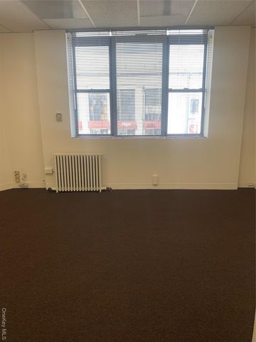 375 Sunrise Highway 1, Lynbrook, NY 11563