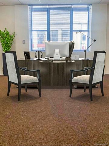 375 Sunrise Highway 1, Lynbrook, NY 11563