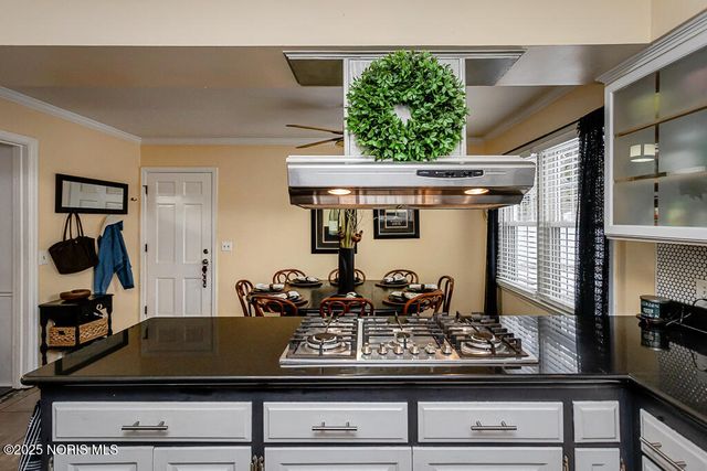 3628 Chesterton Drive, Toledo, OH 43615