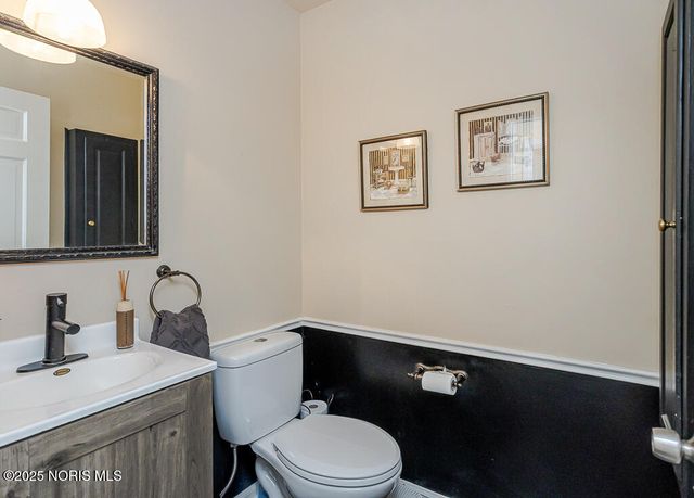 3628 Chesterton Drive, Toledo, OH 43615