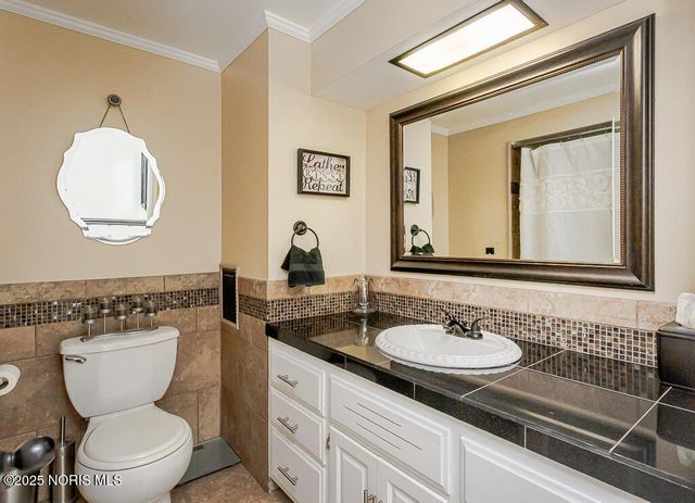 3628 Chesterton Drive, Toledo, OH 43615