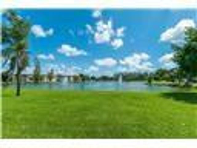 8930 S Hollybrook Boulevard 209, Pembroke Pines, FL 33025