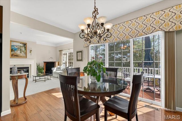 14738 Thornbird Manor Parkway, Chesterfield, MO 63017