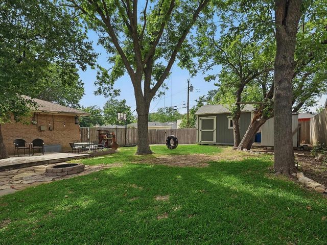 1517 Dakota Drive, Garland, TX 75043