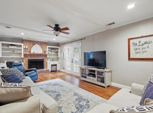 1517 Dakota Drive, Garland, TX 75043
