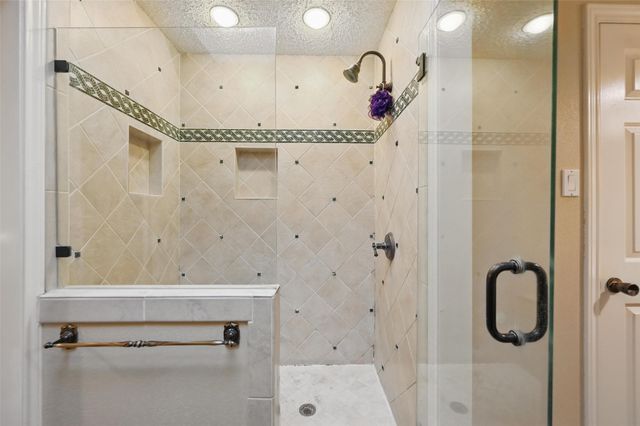 518 Allen Drive, Euless, TX 76039