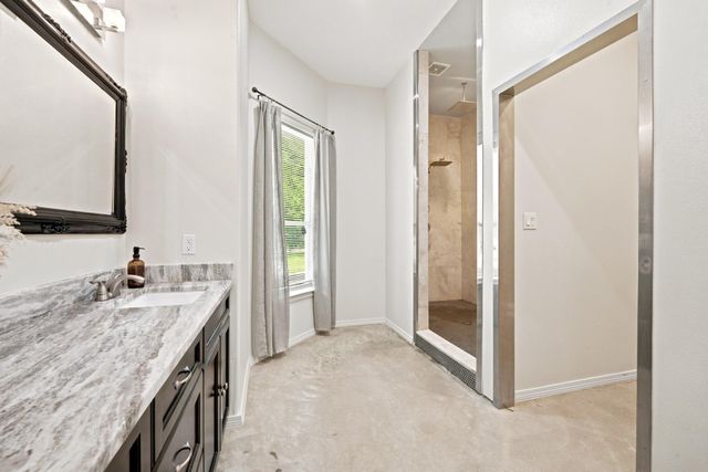 39595 Bosque Road, Hempstead, TX 77445