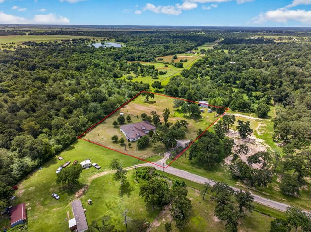 39595 Bosque Road, Hempstead, TX 77445