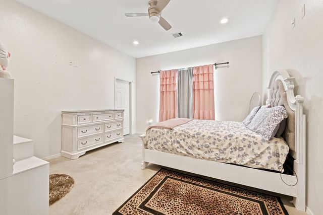 39595 Bosque Road, Hempstead, TX 77445