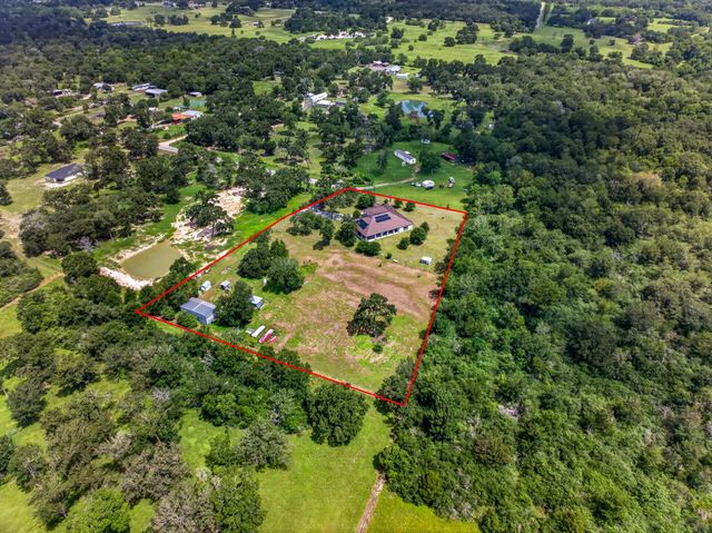 39595 Bosque Road, Hempstead, TX 77445