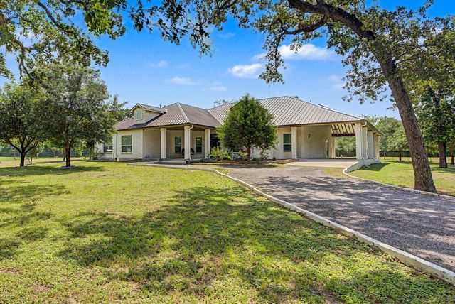 39595 Bosque Road, Hempstead, TX 77445