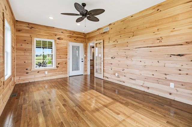 1445 Bethel Road, Lancaster, KY 40444