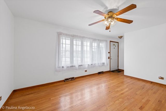 4618 Custer Avenue, Brookfield, IL 60513