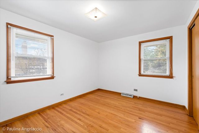 4618 Custer Avenue, Brookfield, IL 60513